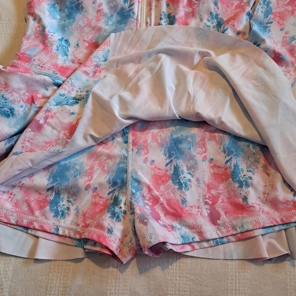 Uniquebella women's XL swimsuit rashguard, bra inserts, 1/2 Zip - Picture 7 of 11